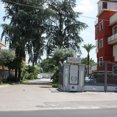 Hotel Il Giardino Degli Aranci Nola Εξωτερικό φωτογραφία