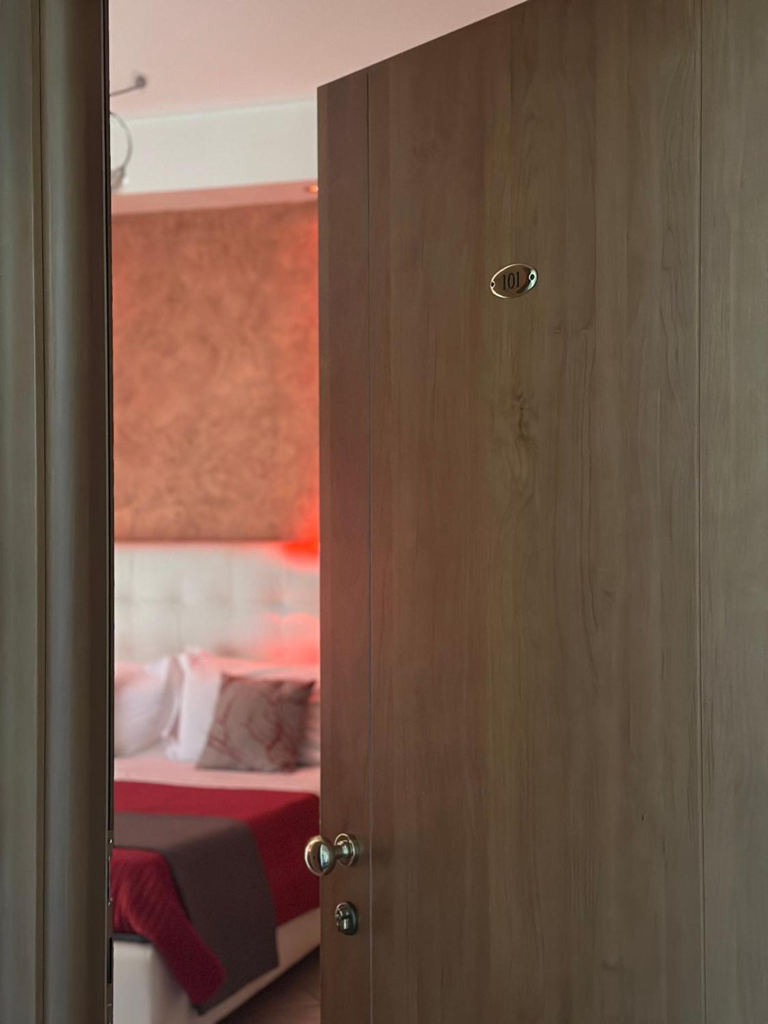 Hotel Il Giardino Degli Aranci Nola Εξωτερικό φωτογραφία